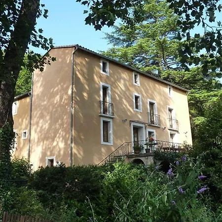 Mas Du Cougnet Guest house 3*